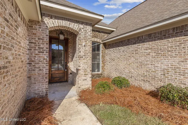 $300,000 | 225 Greenfield Crossing, Brandon, MS 39042