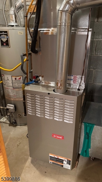 117 Pinehurst Drive Washington, NJ 07882 - Photo 7 of 26