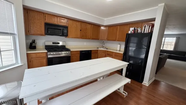 $323,900 | 117 Pinehurst Drive, Washington, NJ 07882