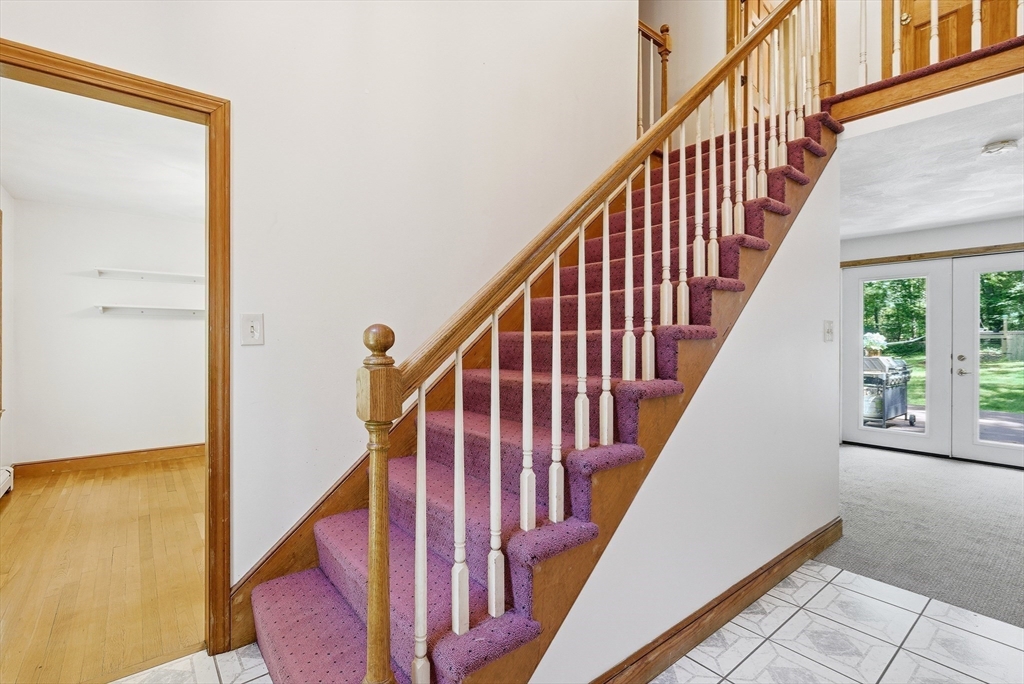 649 Concord Road Marlborough, MA 01752 - Photo 12 of 39