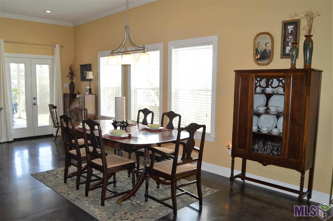 26286 Riverscape Drive Springfield, LA 70462 - Photo 16 of 33