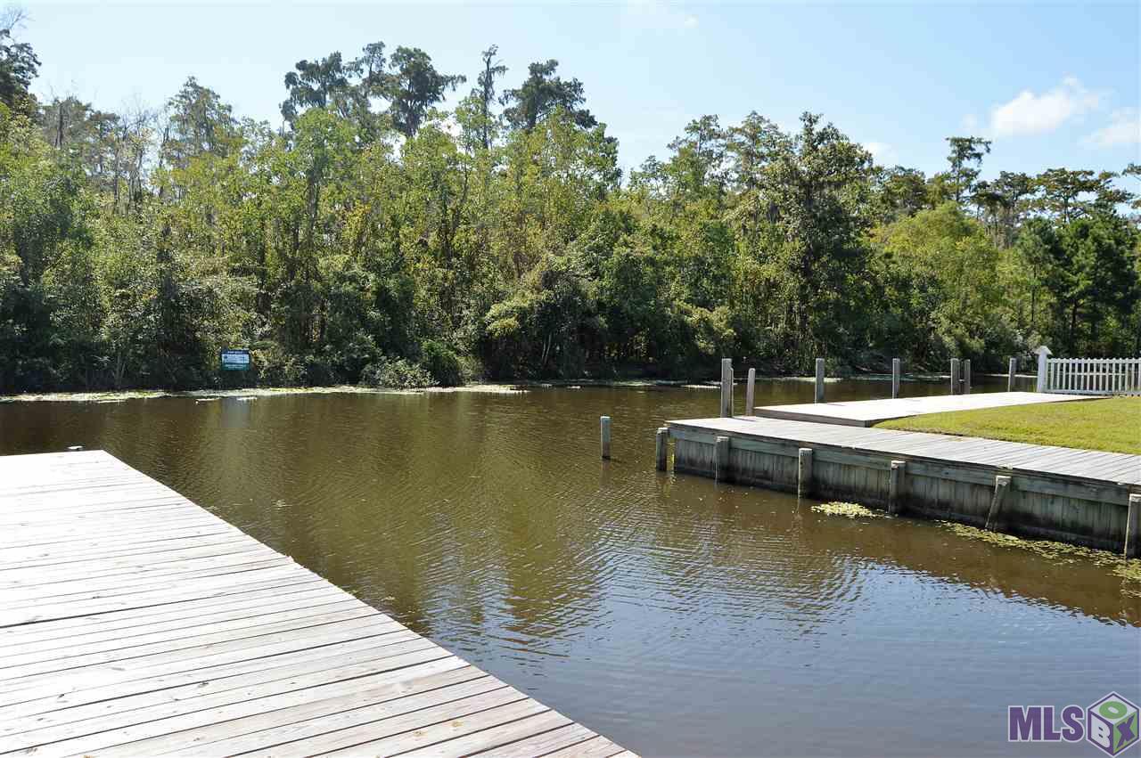 26286 Riverscape Drive Springfield, LA 70462 - Photo 31 of 33