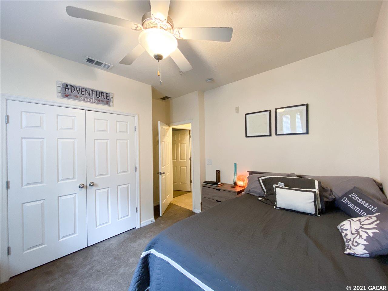 1245 Southwest 9th Road, Unit 101 Gainesville, FL 32601 - Photo 11 of 30