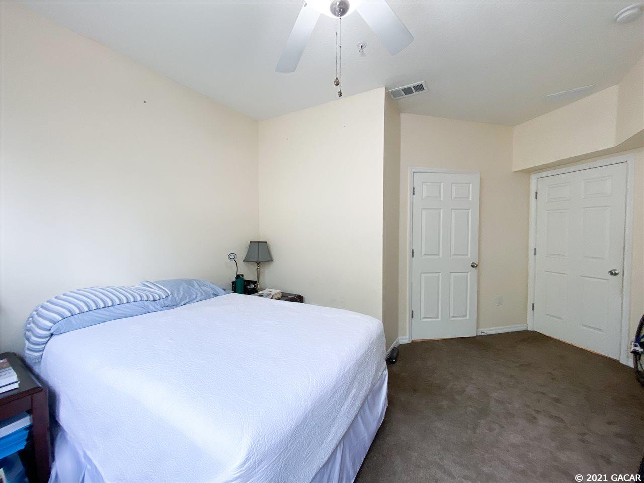 1245 Southwest 9th Road, Unit 101 Gainesville, FL 32601 - Photo 13 of 30