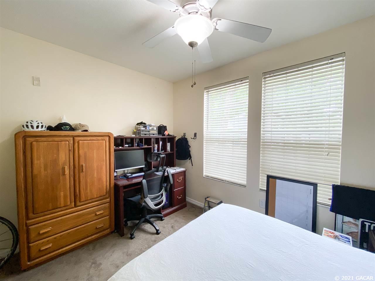 1245 Southwest 9th Road, Unit 101 Gainesville, FL 32601 - Photo 14 of 30