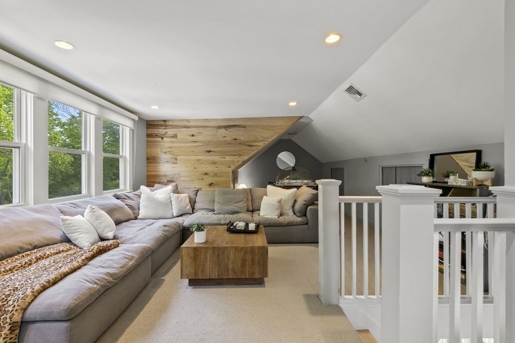 46 Pilgrim Road Marblehead, MA 01945 - Photo 30 of 38