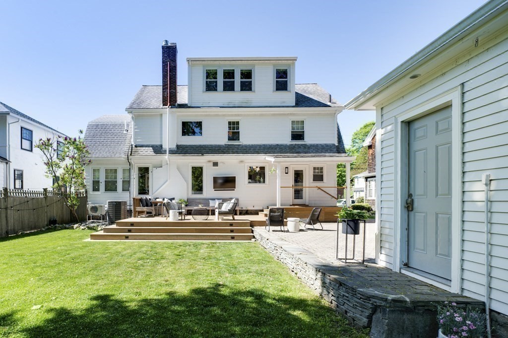 46 Pilgrim Road Marblehead, MA 01945 - Photo 34 of 38