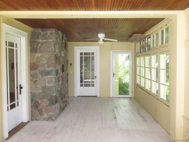 11519 Denton Hill Road Fenton, MI 48430 - Photo 17 of 28 IMG_4835.JPG