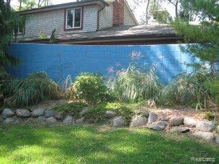 4870 Dover Road Bloomfield Hills, MI 48304 - Photo 25 of 25 Stone wall - can be removed