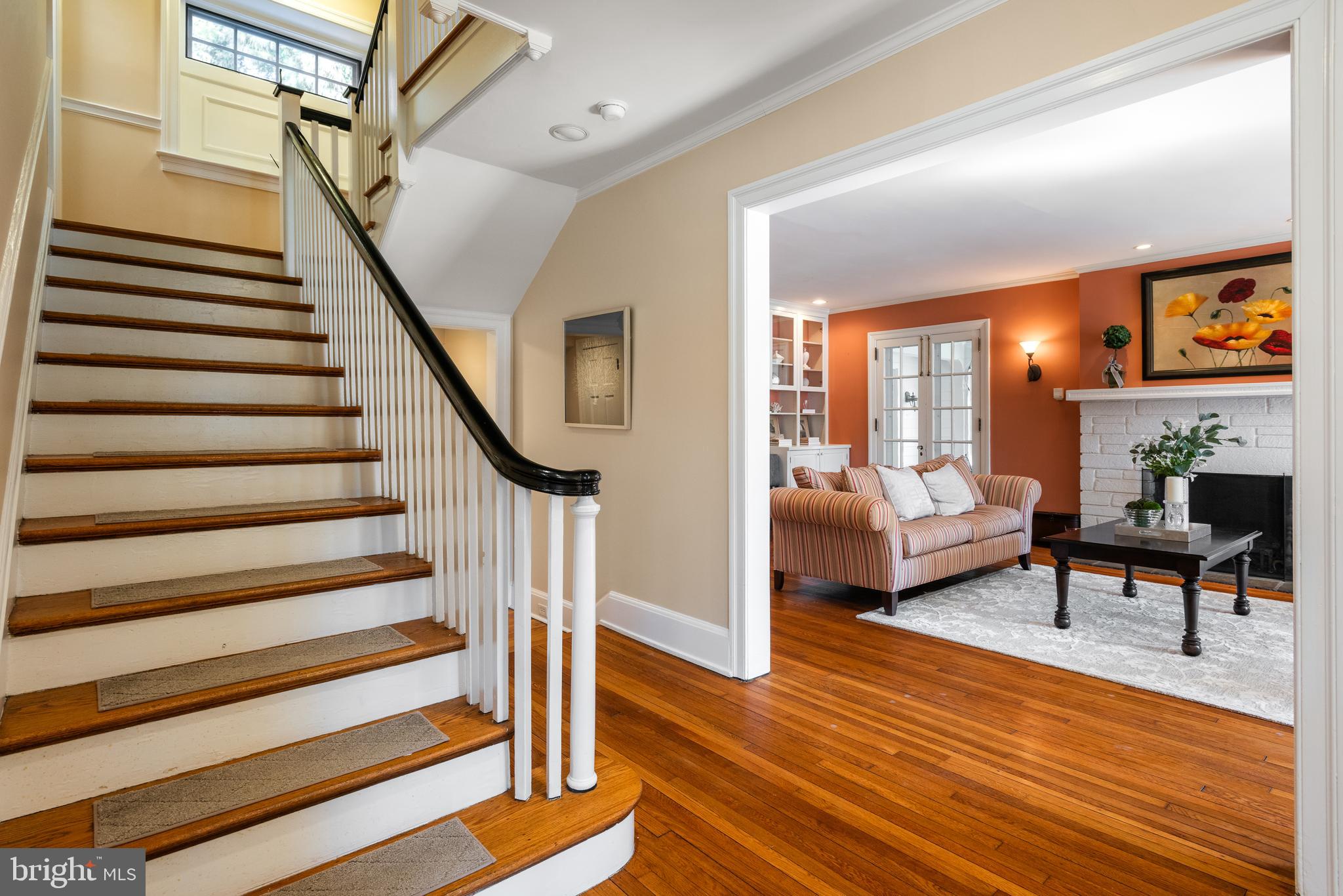621 Pembroke Road Bryn Mawr, PA 19010 - Photo 29 of 58 Lovely traditional staircase