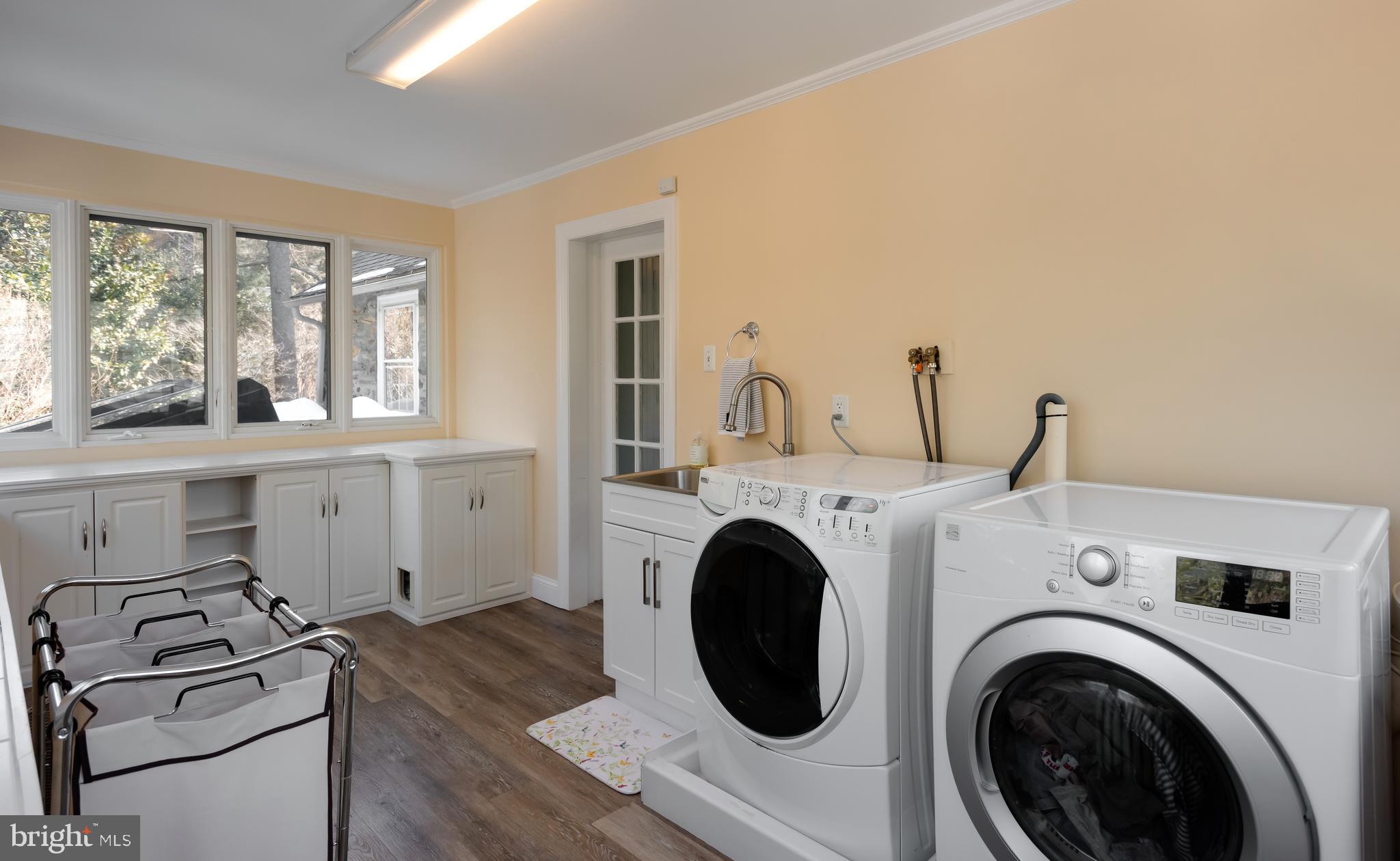 621 Pembroke Road Bryn Mawr, PA 19010 - Photo 37 of 58 Spacious laundry room