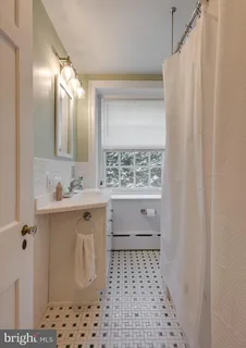 $1,900,000 | 621 Pembroke Road, Bryn Mawr, PA 19010