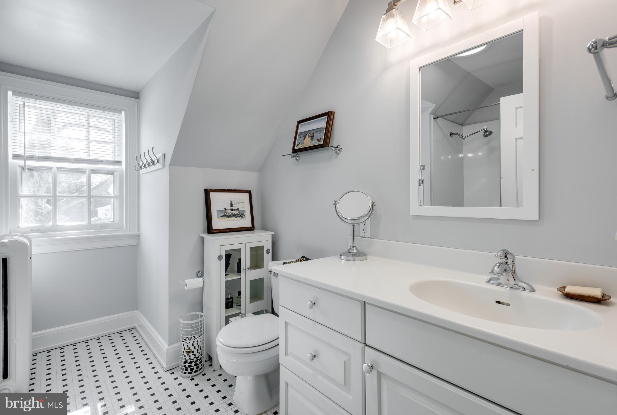 621 Pembroke Road Bryn Mawr, PA 19010 - Photo 44 of 58 Third floor updated hall bath