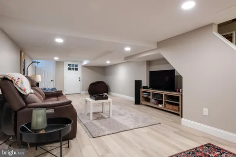 $1,900,000 | 621 Pembroke Road, Bryn Mawr, PA 19010