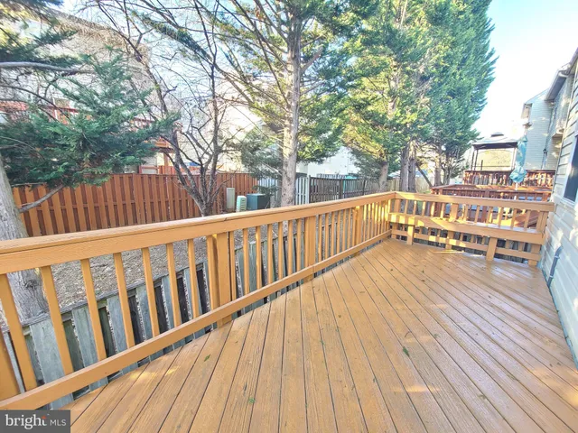 $2,900 | 6372 James Harris Way, Centreville, VA 20121