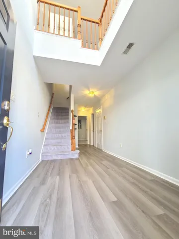 $2,900 | 6372 James Harris Way, Centreville, VA 20121