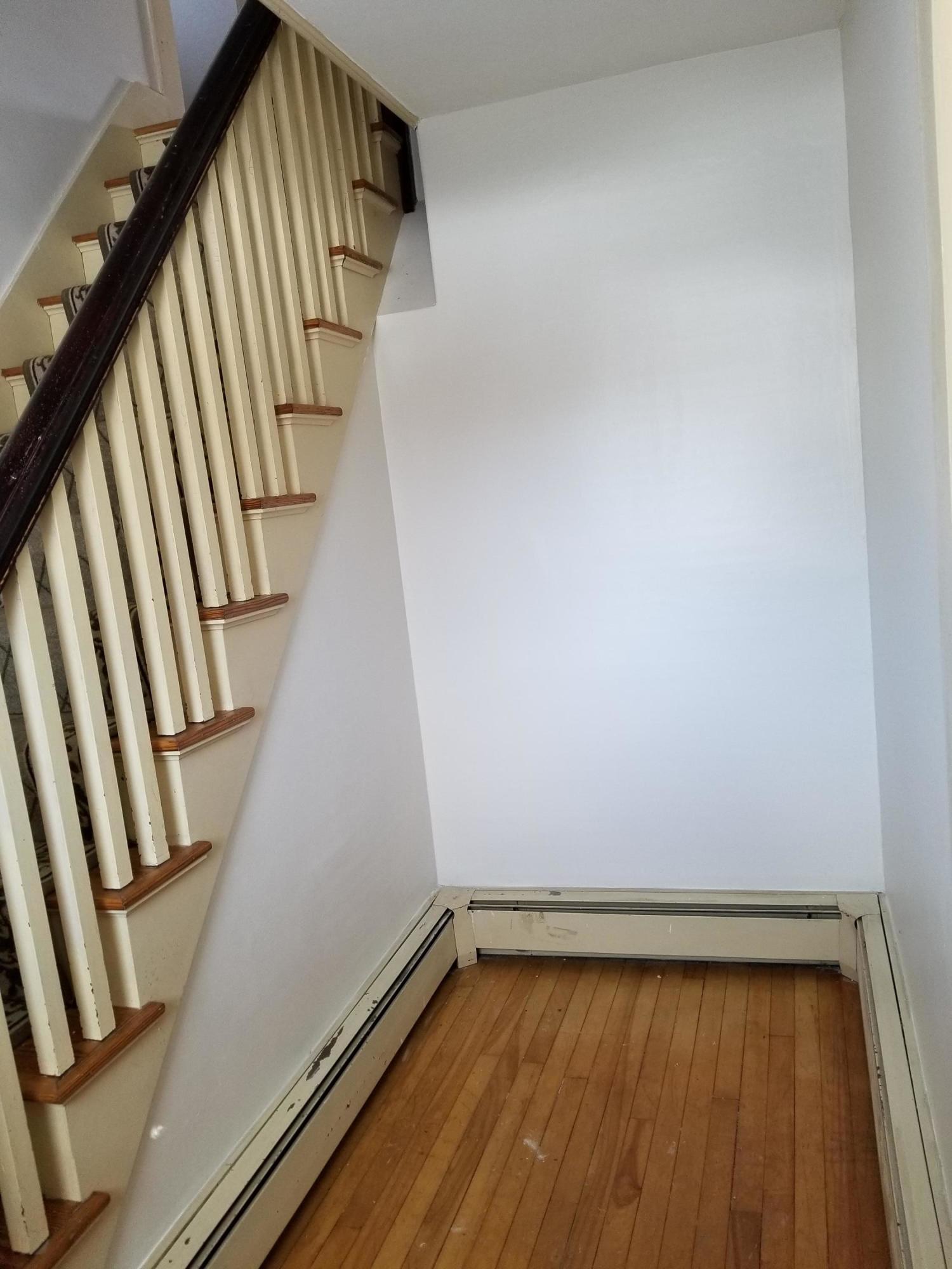 22 Case Road Winthrop, ME 04364 - Photo 17 of 26 22 case rd front hall1