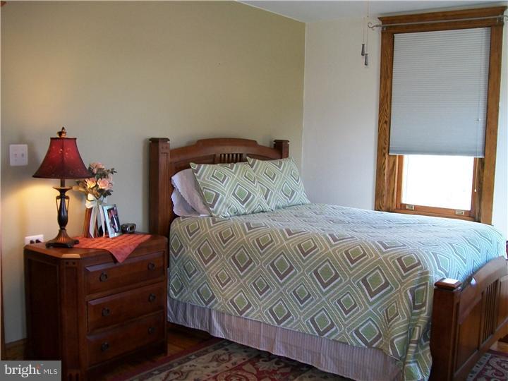 20 Church Road Lansdale, PA 19446 - Photo 12 of 25 Bedroom - Main