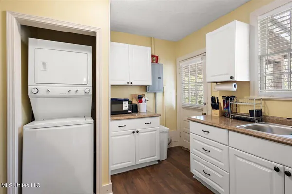 $2,200 | 1332 North Jefferson Street, Unit 2, Jackson, MS 39202