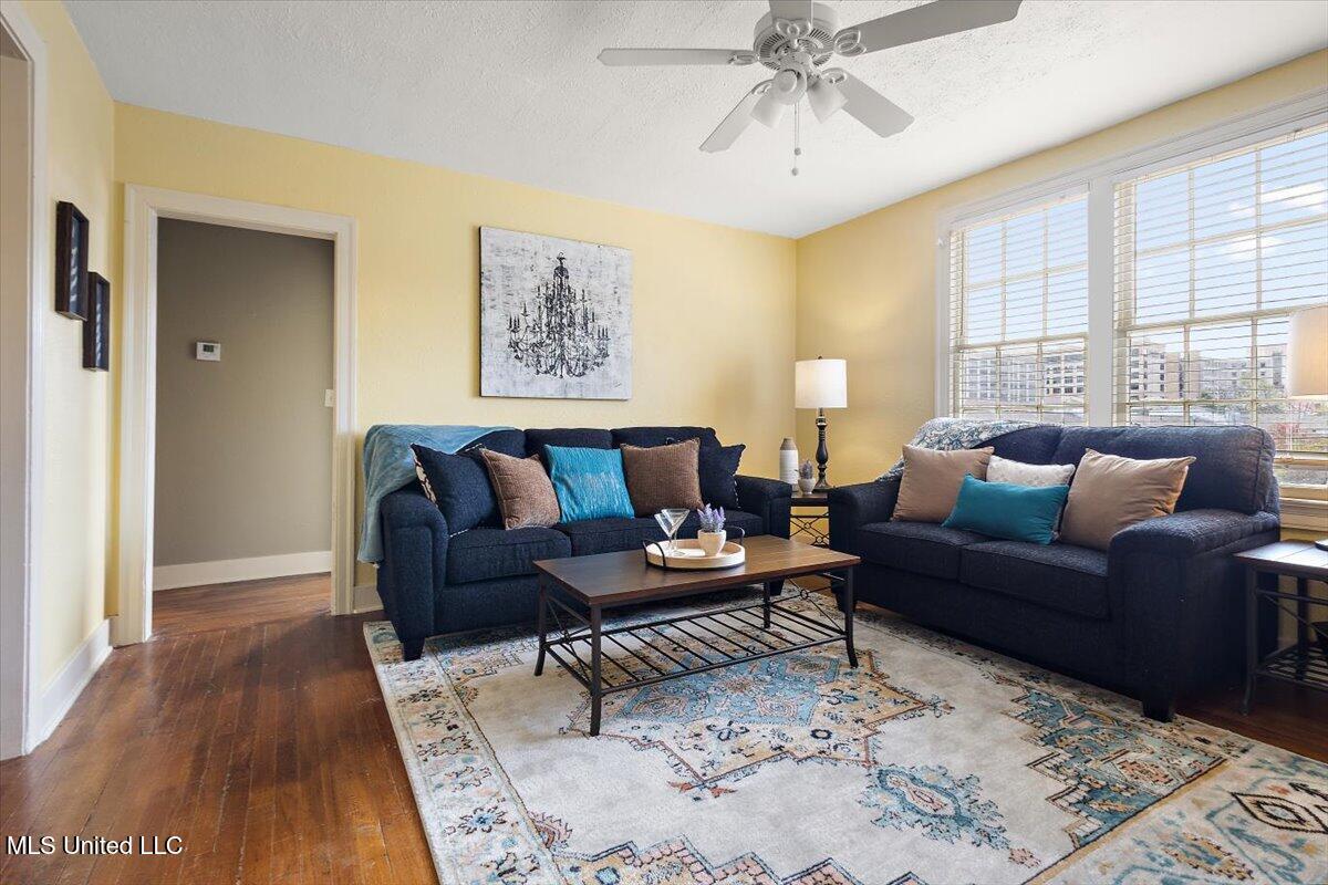 1332 North Jefferson Street, Unit 2 Jackson, MS 39202 - Photo 6 of 23 06-HTP_4688