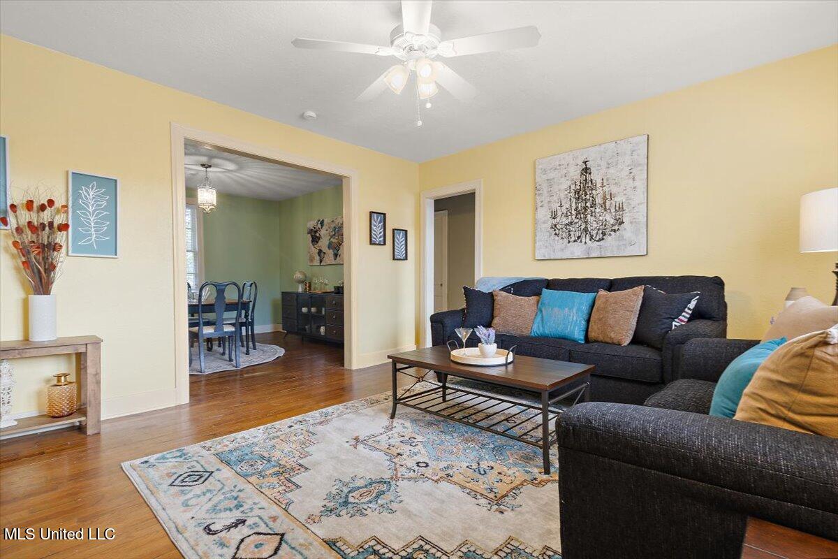 1332 North Jefferson Street, Unit 2 Jackson, MS 39202 - Photo 7 of 23 07-HTP_4691