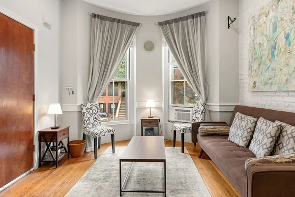 $3,000 | 83 Appleton Street, Unit 2, Boston, MA 02116