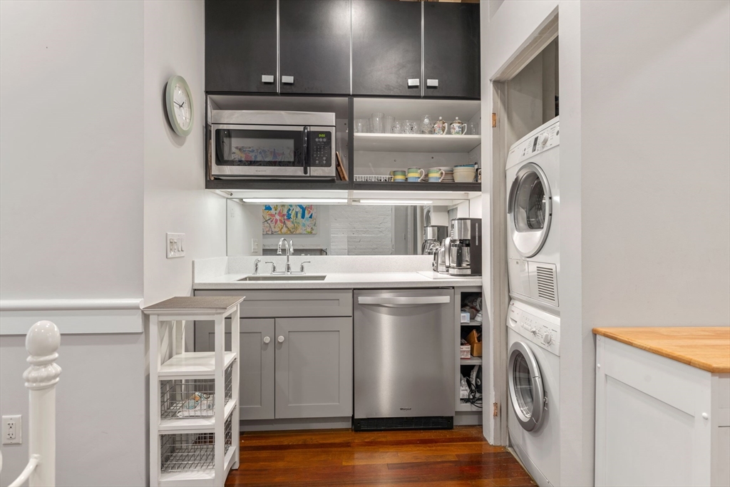 83 Appleton Street, Unit 2 Boston, MA 02116 - Photo 13 of 15