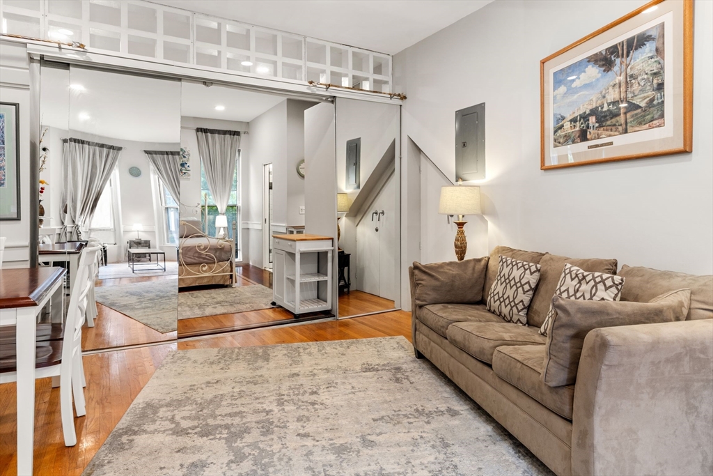 83 Appleton Street, Unit 2 Boston, MA 02116 - Photo 4 of 15