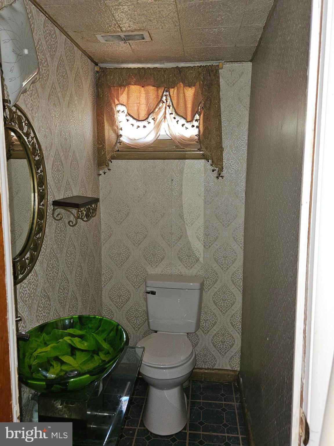 148 Church Road Elkins Park, PA 19027 - Photo 15 of 33 a bathroom with a toilet and a sink