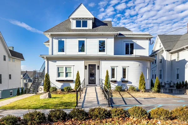 $3,500 | 90 South Highland Avenue, Unit 6, Ossining, NY 10562