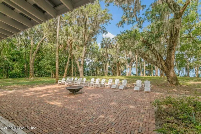 $2,750,000 | 645 Highway 17, San Mateo, FL 32187