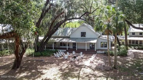 $2,750,000 | 645 Highway 17, San Mateo, FL 32187