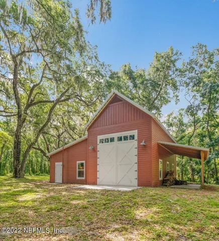 $2,750,000 | 645 Highway 17, San Mateo, FL 32187