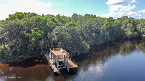 $2,750,000 | 645 Highway 17, San Mateo, FL 32187