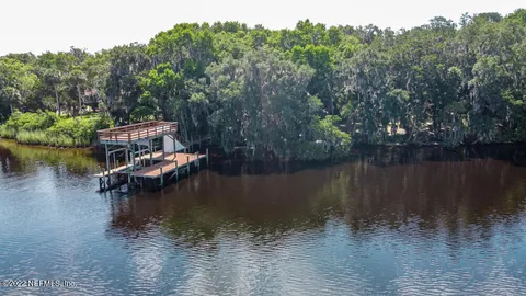 $2,750,000 | 645 Highway 17, San Mateo, FL 32187