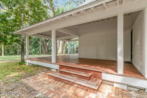 $2,750,000 | 645 Highway 17, San Mateo, FL 32187