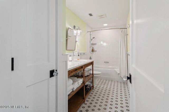 $2,750,000 | 645 Highway 17, San Mateo, FL 32187