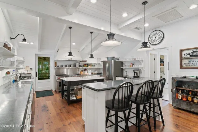 $2,750,000 | 645 Highway 17, San Mateo, FL 32187