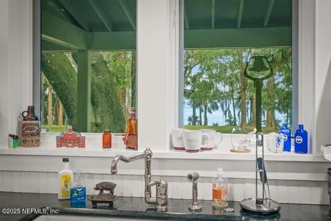 $2,750,000 | 645 Highway 17, San Mateo, FL 32187