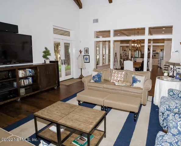 $2,750,000 | 645 Highway 17, San Mateo, FL 32187