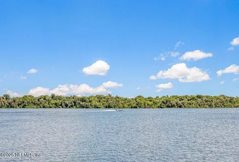 $2,750,000 | 645 Highway 17, San Mateo, FL 32187