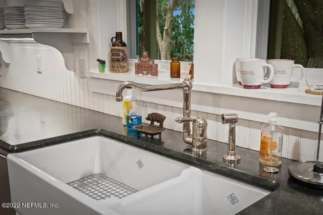 $2,750,000 | 645 Highway 17, San Mateo, FL 32187