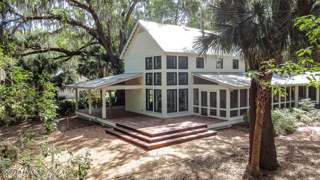 $2,750,000 | 645 Highway 17, San Mateo, FL 32187