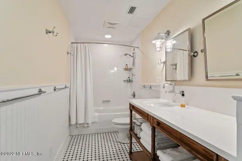 $2,750,000 | 645 Highway 17, San Mateo, FL 32187