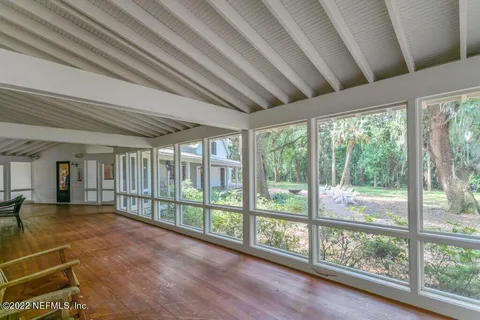 $2,750,000 | 645 Highway 17, San Mateo, FL 32187