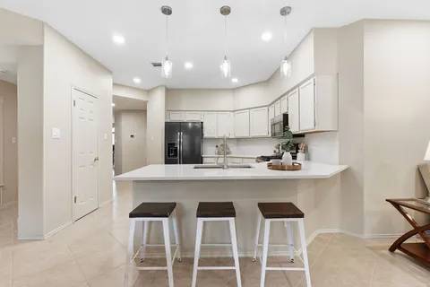 $600,000 | 8013 Doe Meadow Drive, Austin, TX 78749