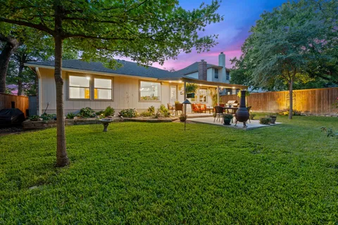 $600,000 | 8013 Doe Meadow Drive, Austin, TX 78749