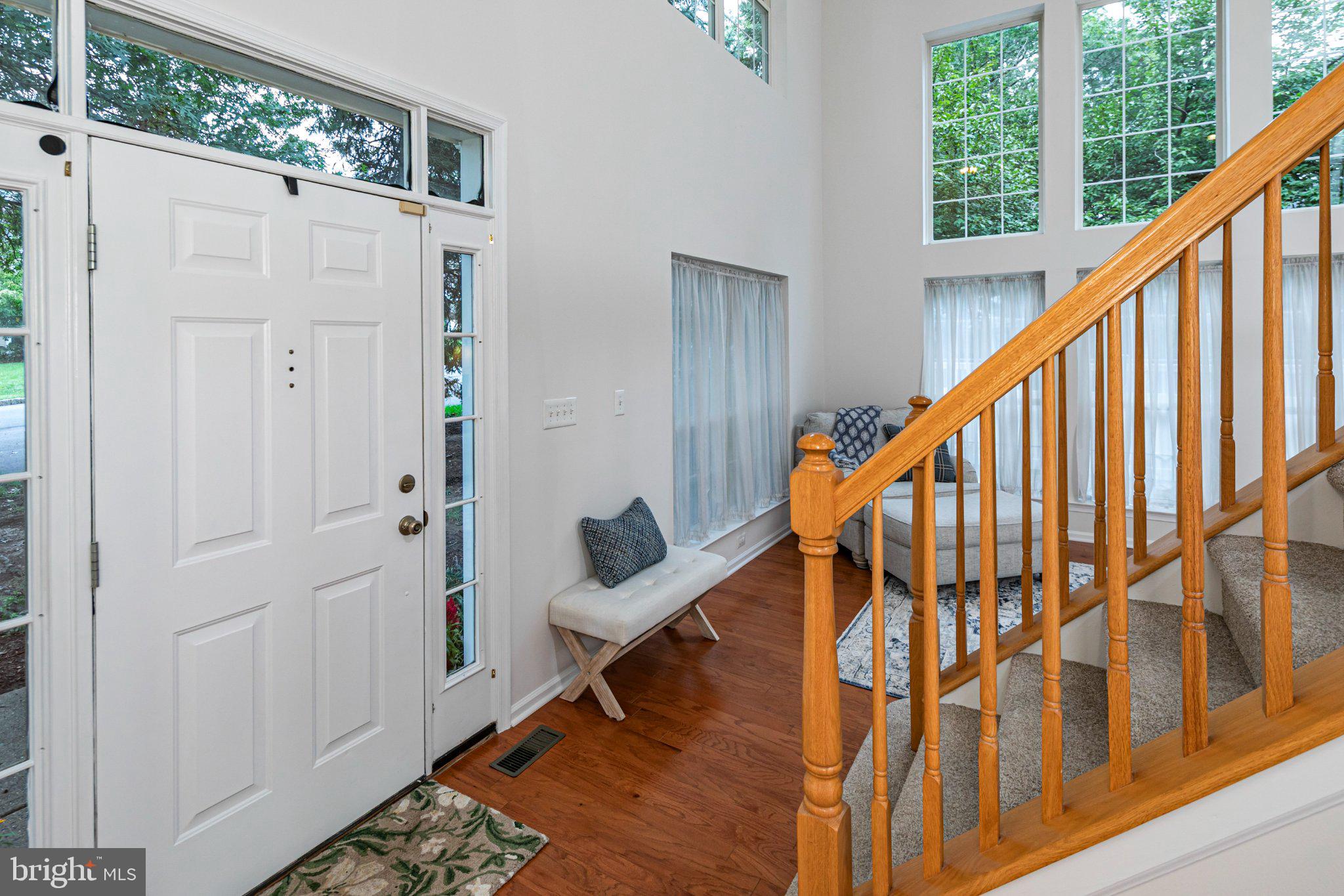 1 Howe Court Pennington, NJ 08534 - Photo 2 of 35 Gallery Image 2