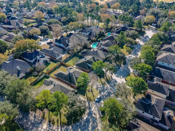 $355,999 | 20922 Clovermeadow, Spring, TX 77379