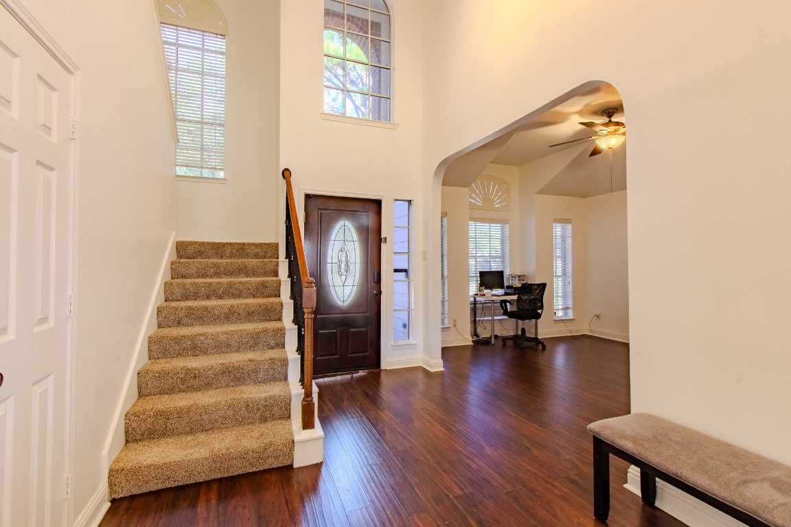 20922 Clovermeadow Spring, TX 77379 - Photo 4 of 32